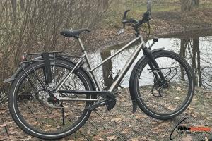 opinion-titanium-lady-p18