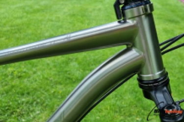 rock-n-rohler-balhoofdbuis-detail-titanium-idworx
