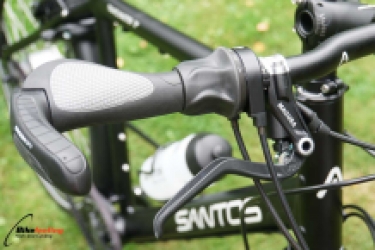 travelmaster-2+-rohloff-draaigreep-ergon-gp3-magurahs33-remgreep-santos.